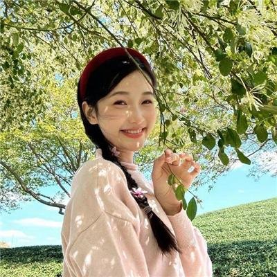 明月入卿怀